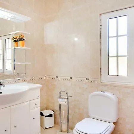 Aldeia Das Acoteias Sleeps 10 Pool Air Con Villa *